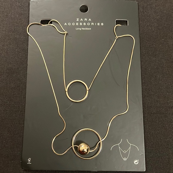 Zara  Long Gold Tone Circular Detail Necklace - NWT - Picture 3 of 9
